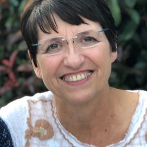 Meet your Posher, Dolores